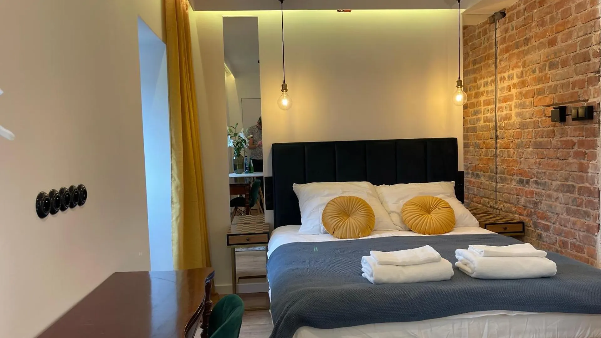 Kolejowa To Twoj Loft W Poznaniu! #Apc Apartments
