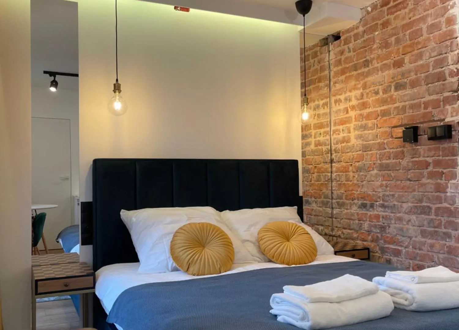 Kolejowa To Twoj Loft W Poznaniu! #Apc Apartments